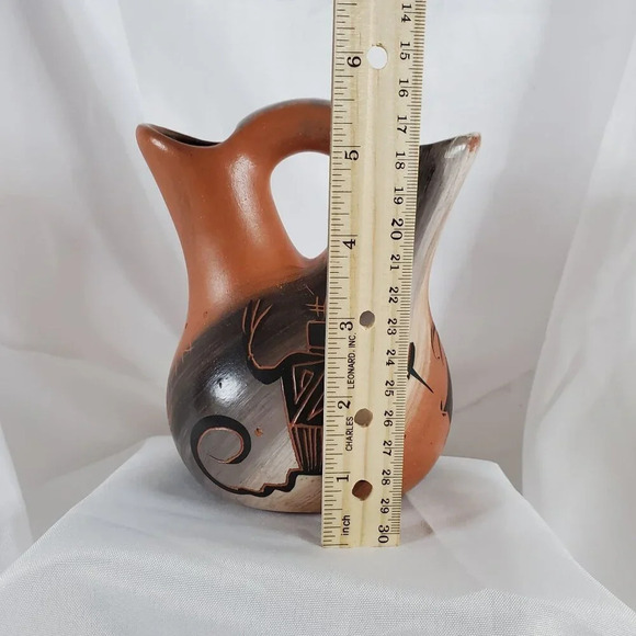 Cedar Mesa Native American Made Pottery Anasazi Rock Art Sandstone Wedding Vase - Picture 4 of 10